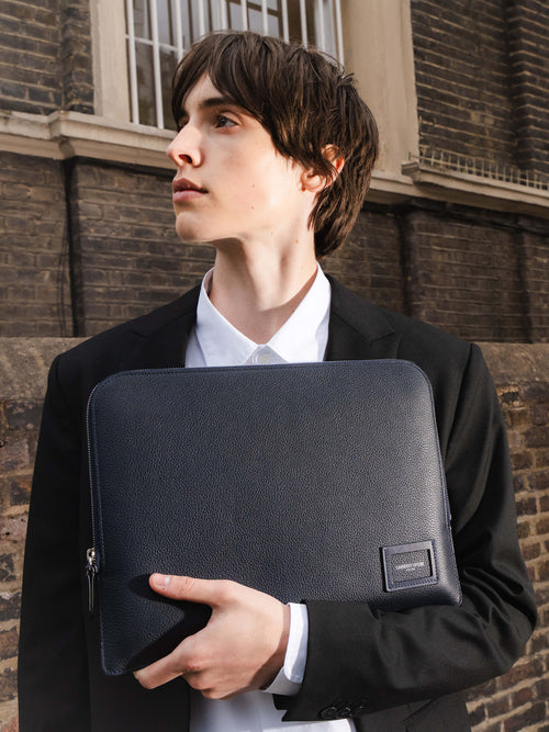 The Zipped Folio - Ink Calf Grain