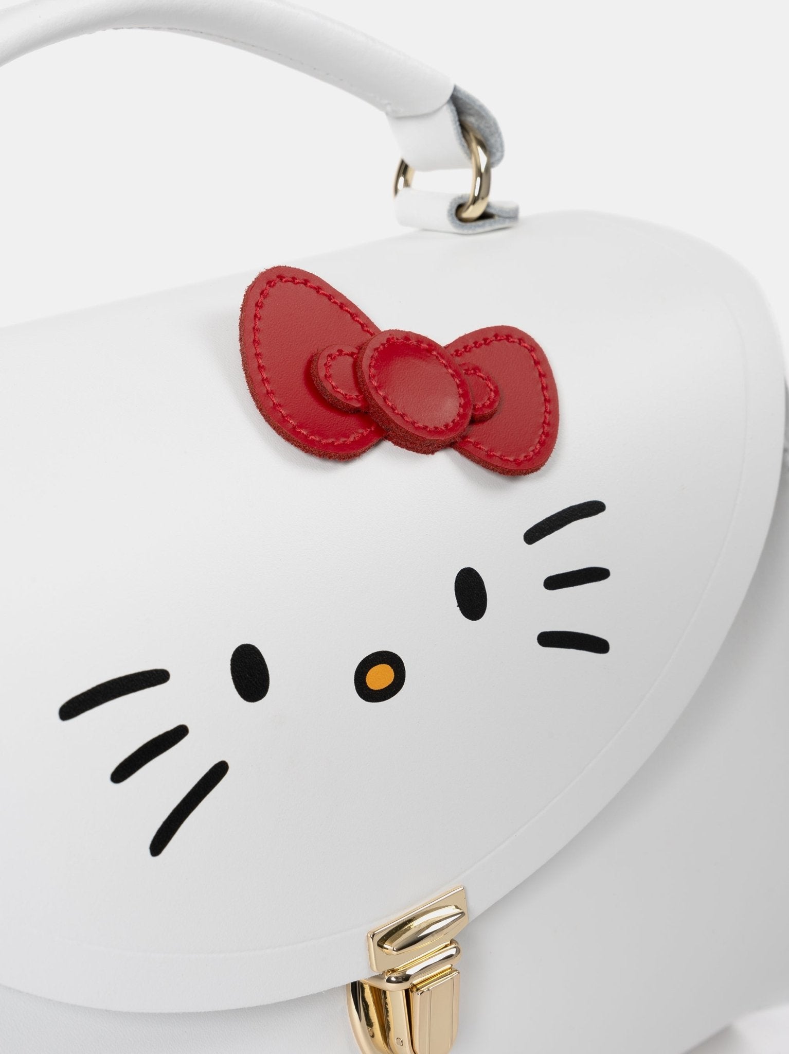 The Hello Kitty Poppy Bag - Brilliant White - Cambridge Satchel