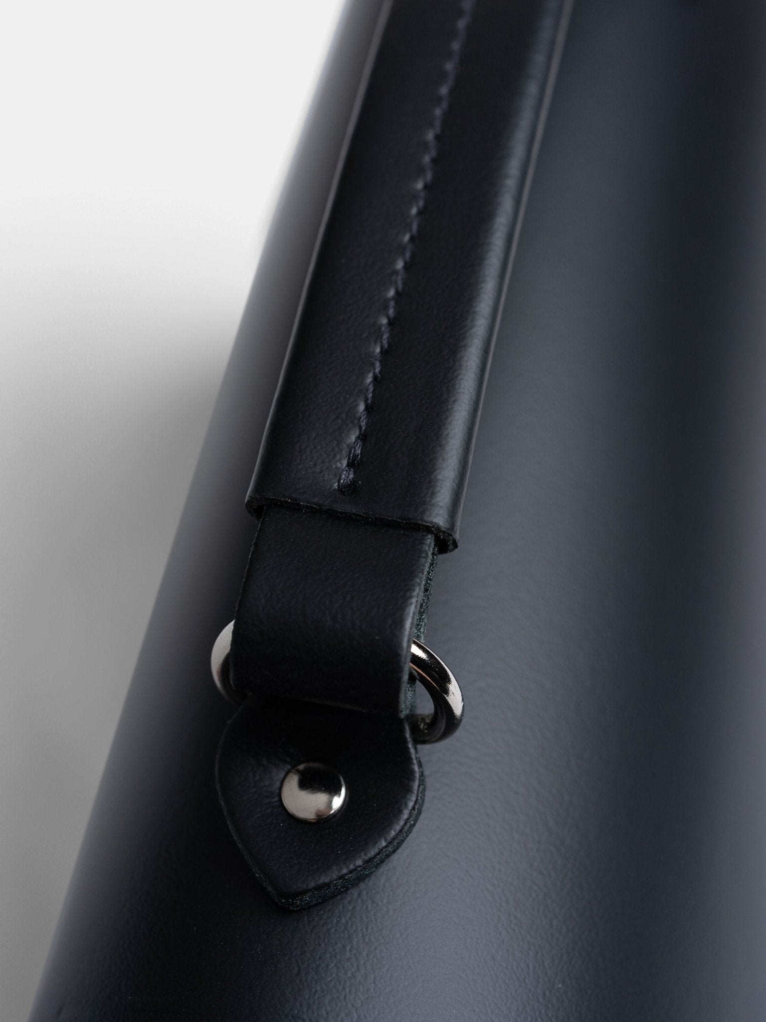 The Poppy - Black - The Cambridge Satchel Company UK Store