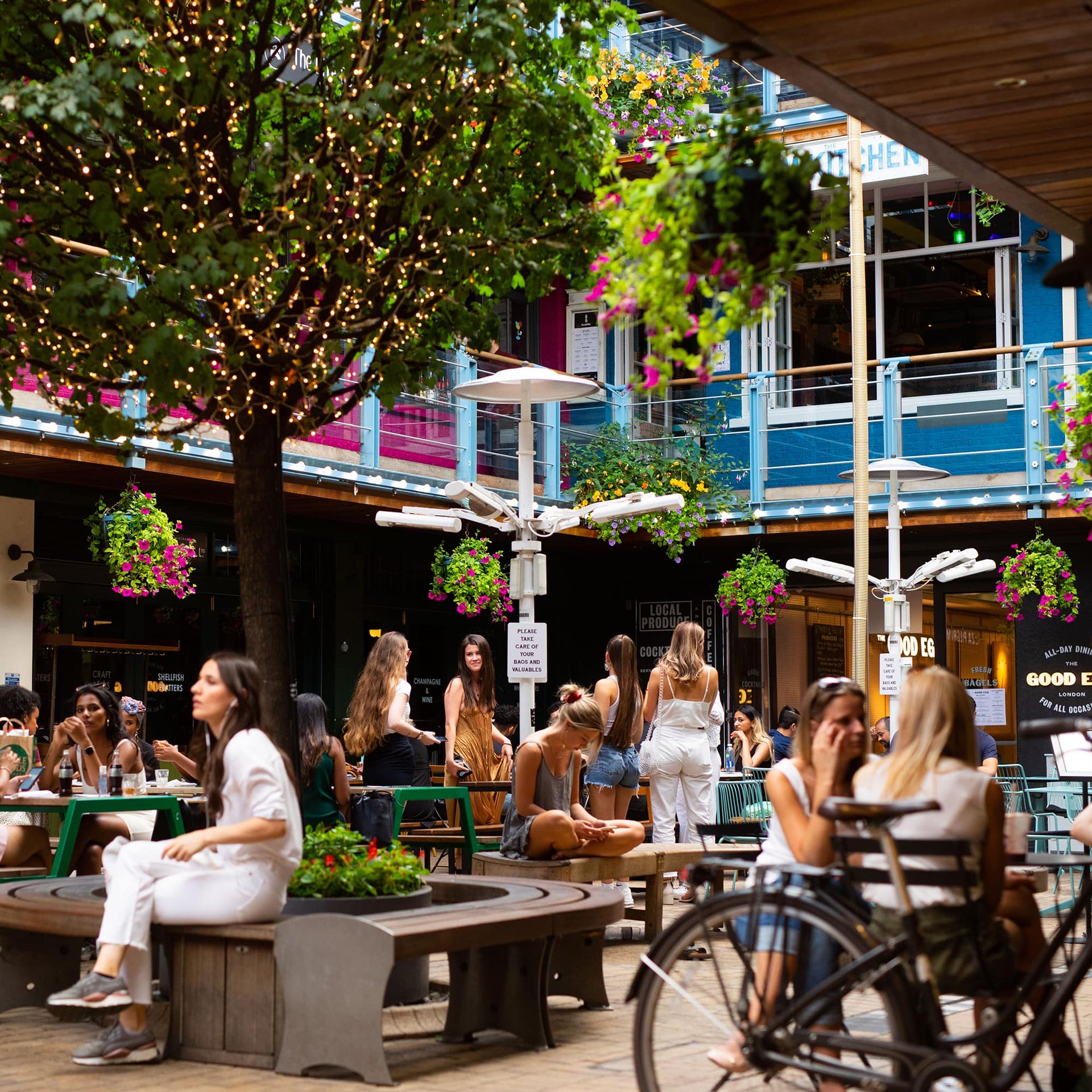 Welcome to London - Cambridge Satchel