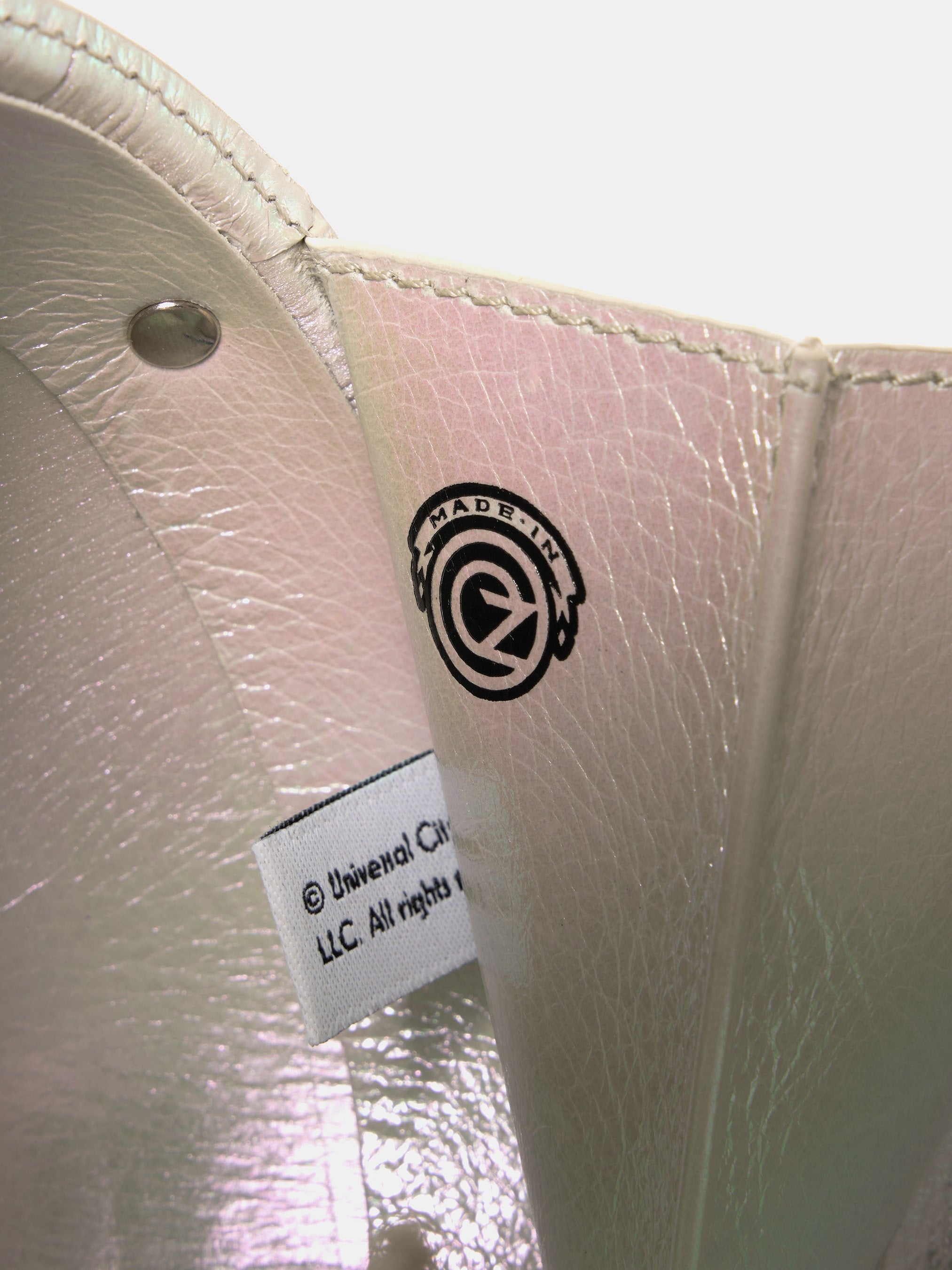 The Bubble Bag - Iridescent Pearl | Wicked For Good x Cambridge