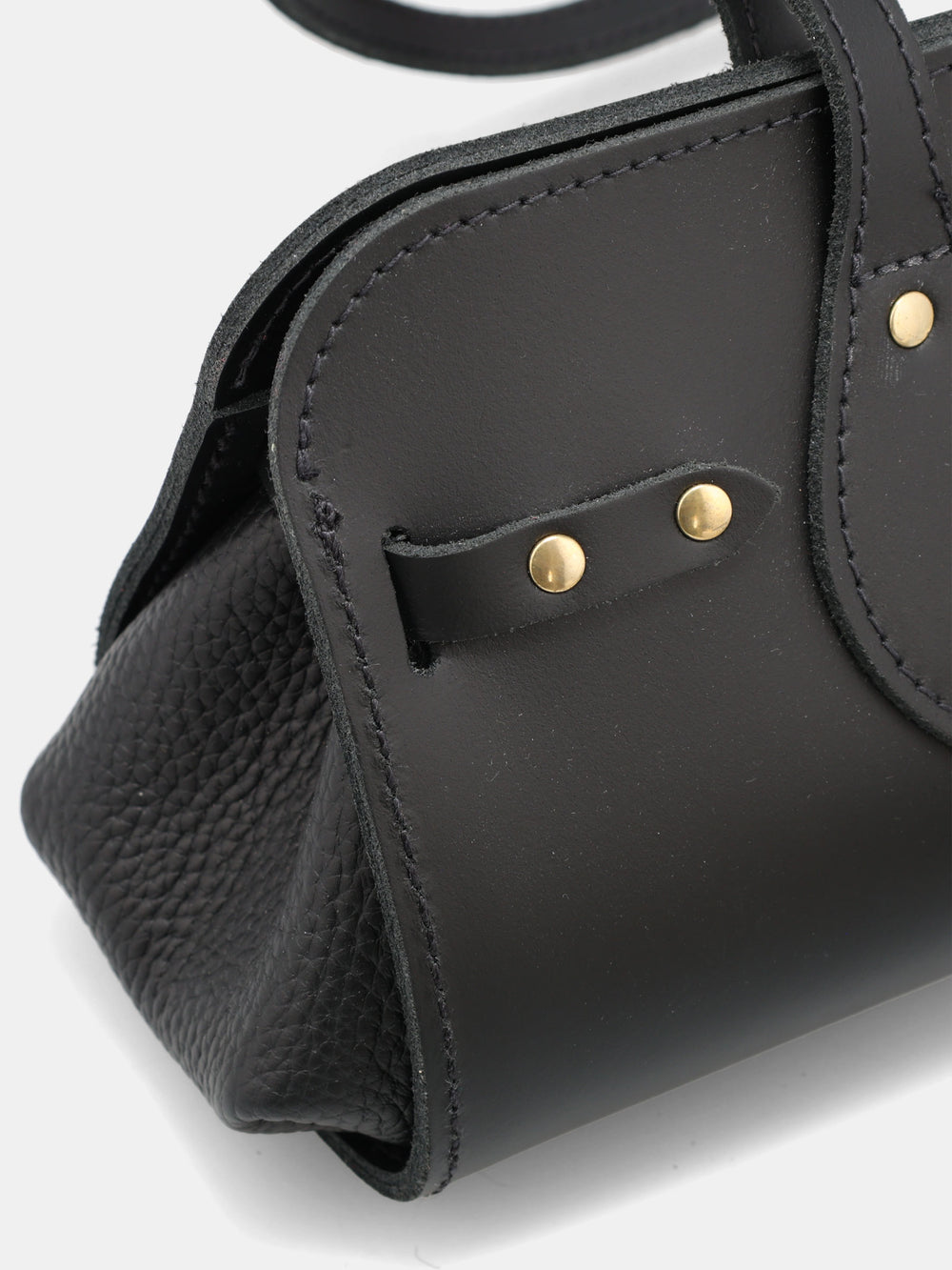 East West Shoulder Bag - Black