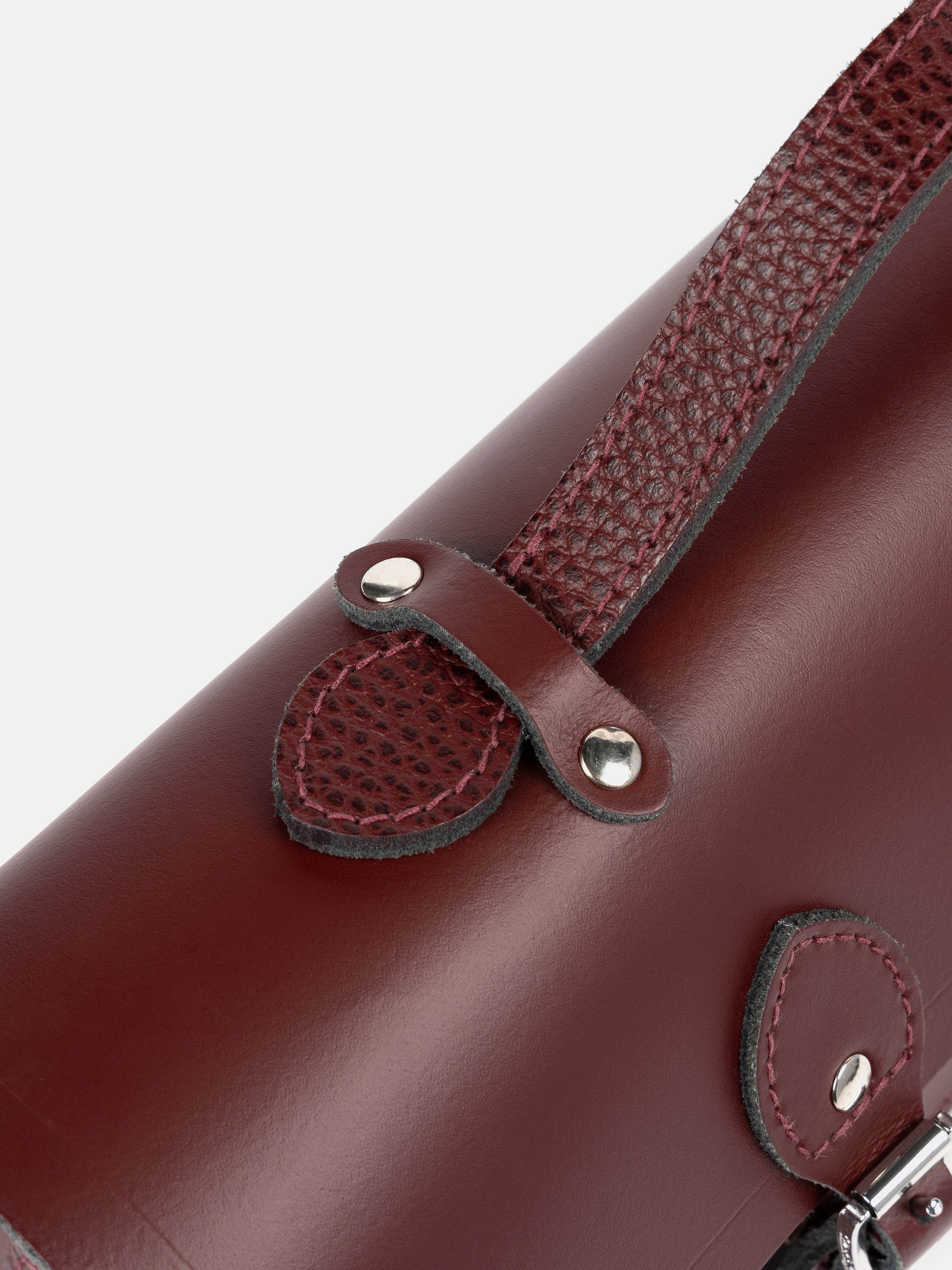 Long Leather Satchel with Magnetic Closure in Oxblood Detail Shot