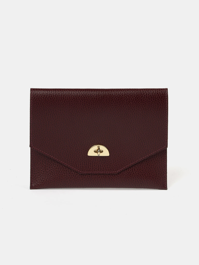 Twist Lock Pouch Oxblood Celtic Grain