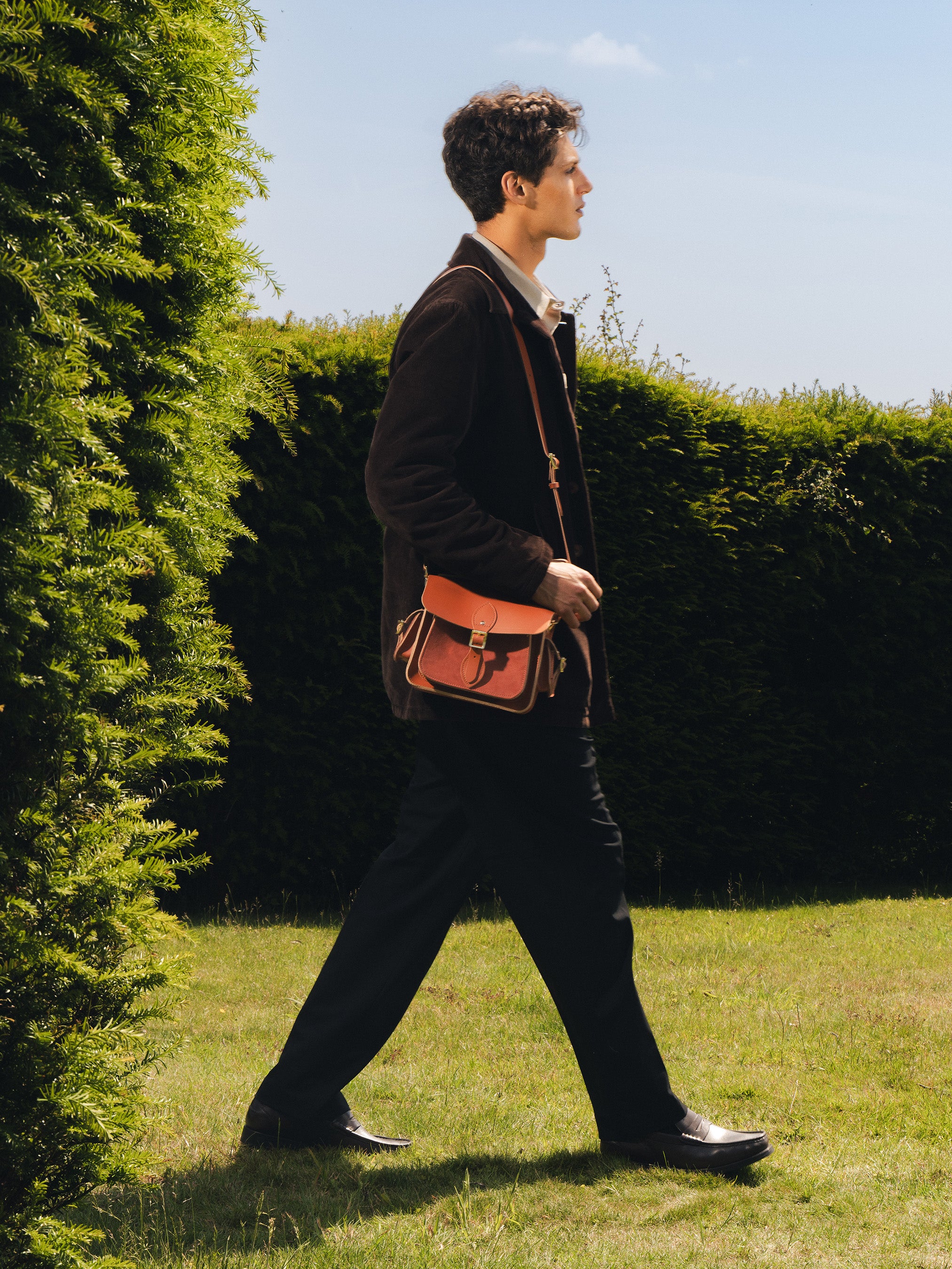 The Traveller - Cinnamon with Suede