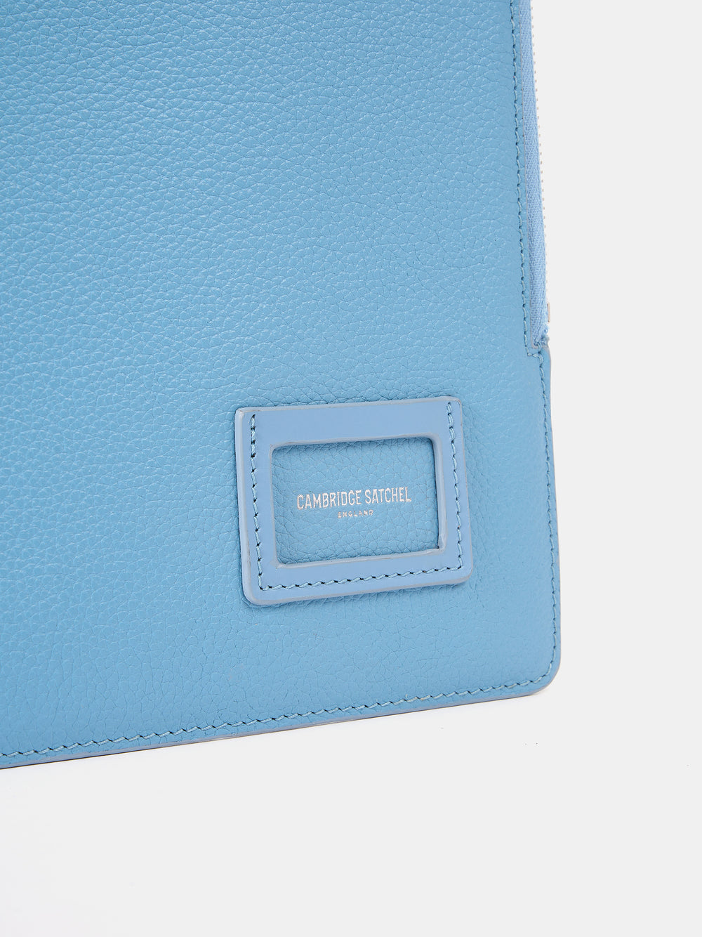 The Zipped Folio - Cloud Blue Calf Grain