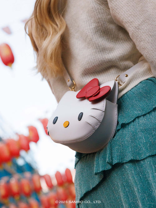 The Mini Hello Kitty Face Bag - Cambridge Satchel
