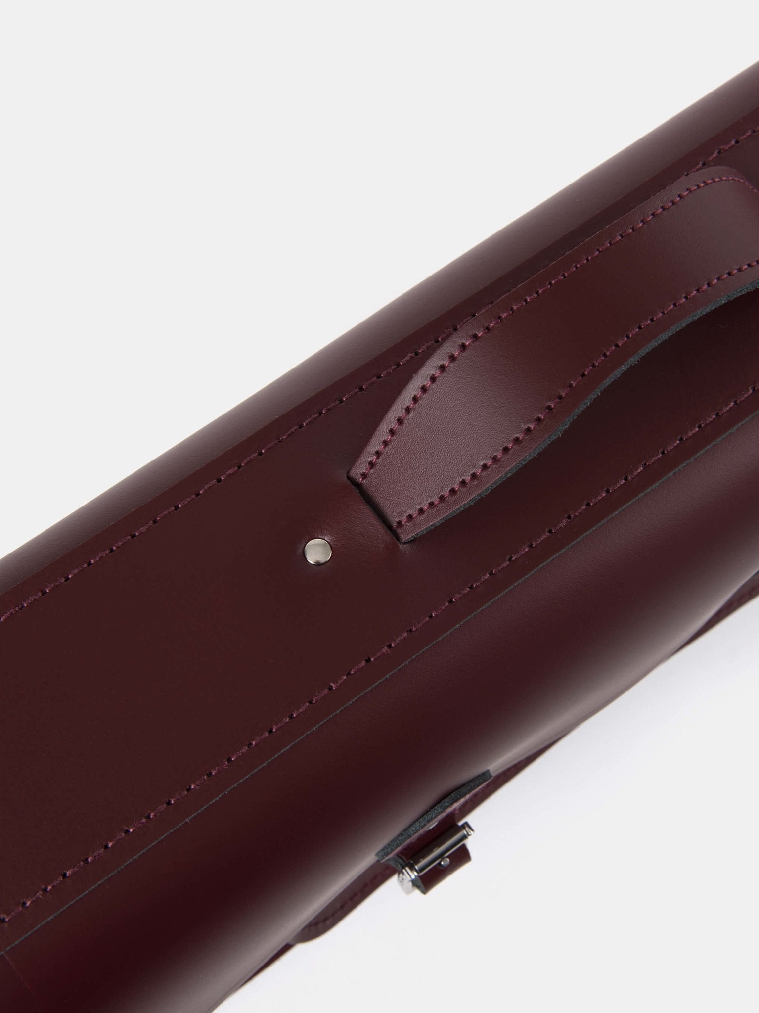 The 16.5 Inch Batchel - Oxblood with Webbing Strap - The Cambridge Satchel Co.