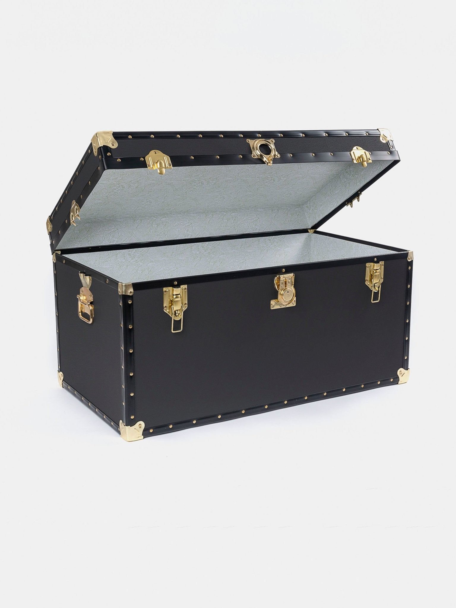 The Classic Trunk - Black